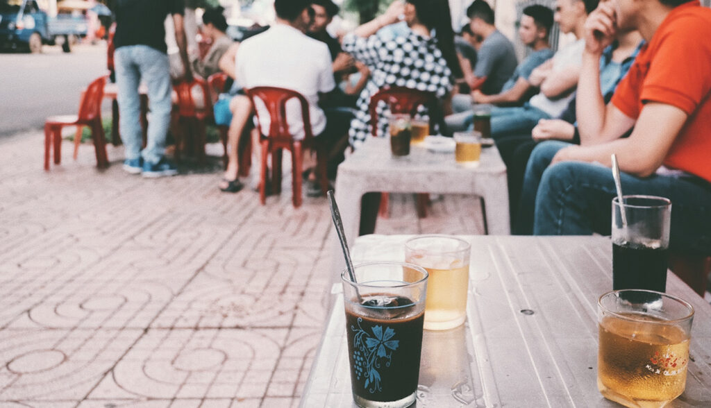 how to enjoy coffee like local in Ho Chi Minh city