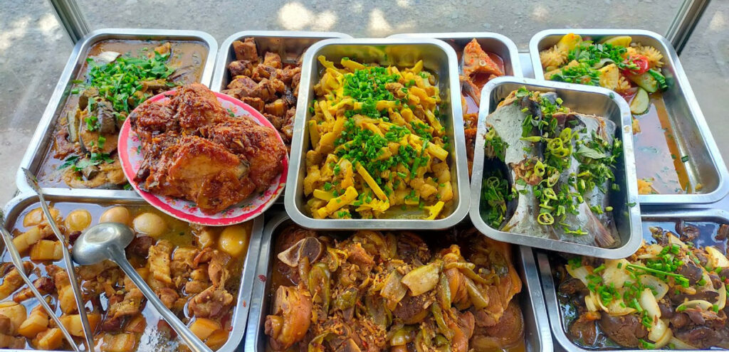 how to eat like a local in Ho Chi Minh city