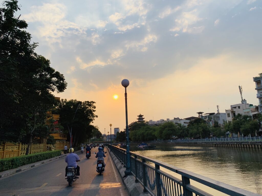 places to ride bicycle in ho chi minh vietnam