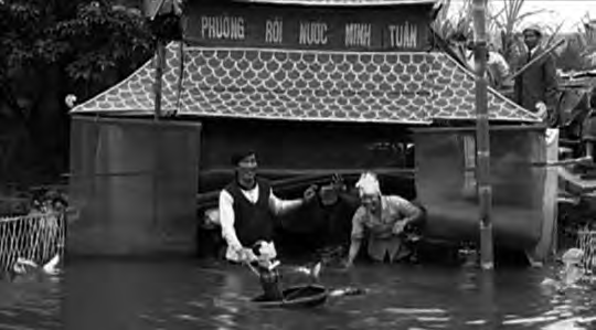 vietnam water puppet show