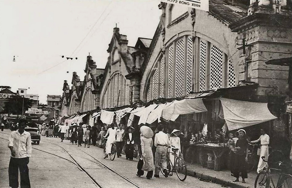 history dong xuan market