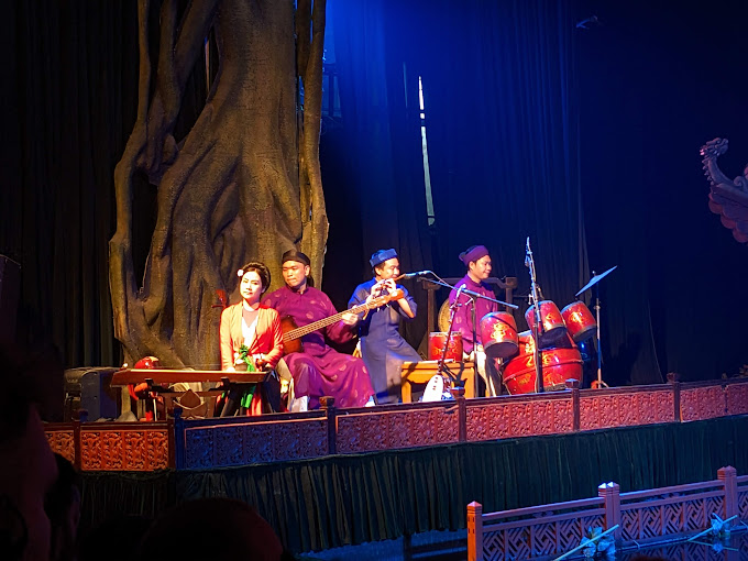 water puppet show hanoi thang long
