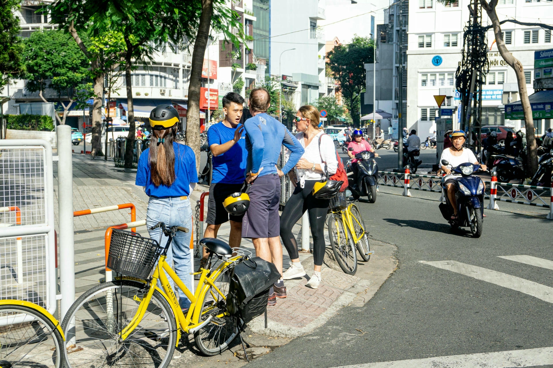 ho chi minh city cyling tour 