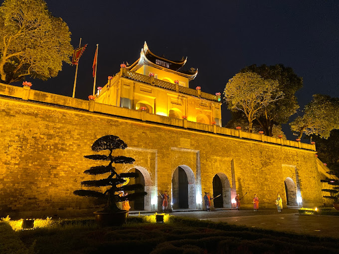 visit thang long citadel
