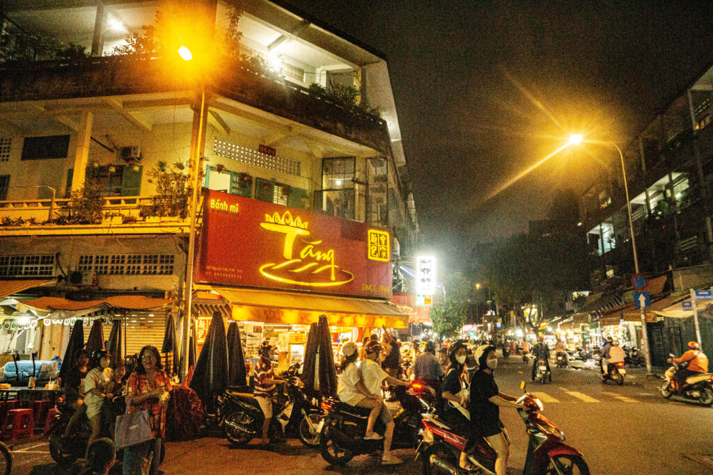 discover street food at phung hung market