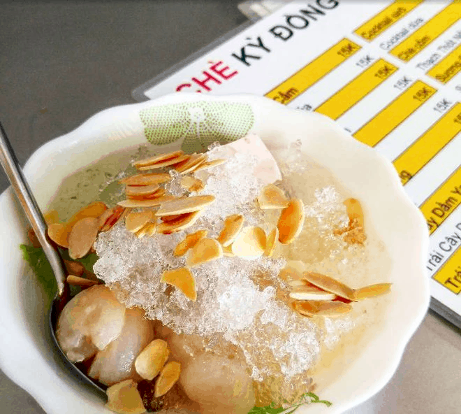 Must-try dessert in Saigon.