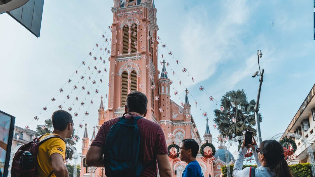 Tour de Saigon: Iconic Landmarks, Markets & Hidden Streets