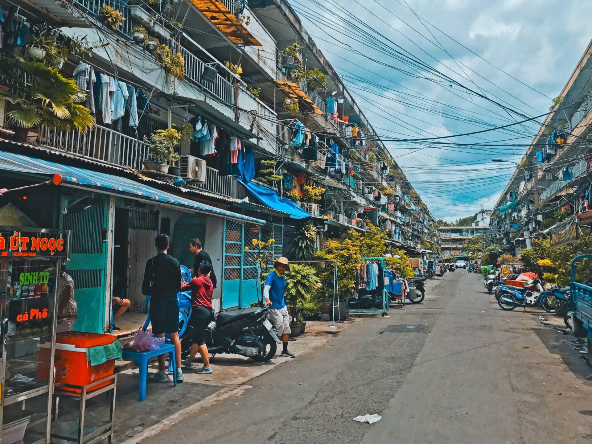 Saigon Off-the-Beaten Path: Ho Chi Minh City Cycling Tour - Image 36