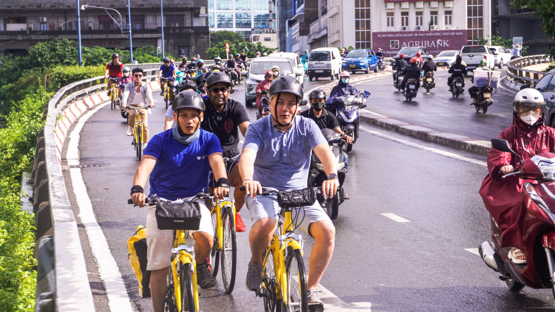 Saigon Off-the-Beaten Path: Ho Chi Minh City Cycling Tour - Image 13