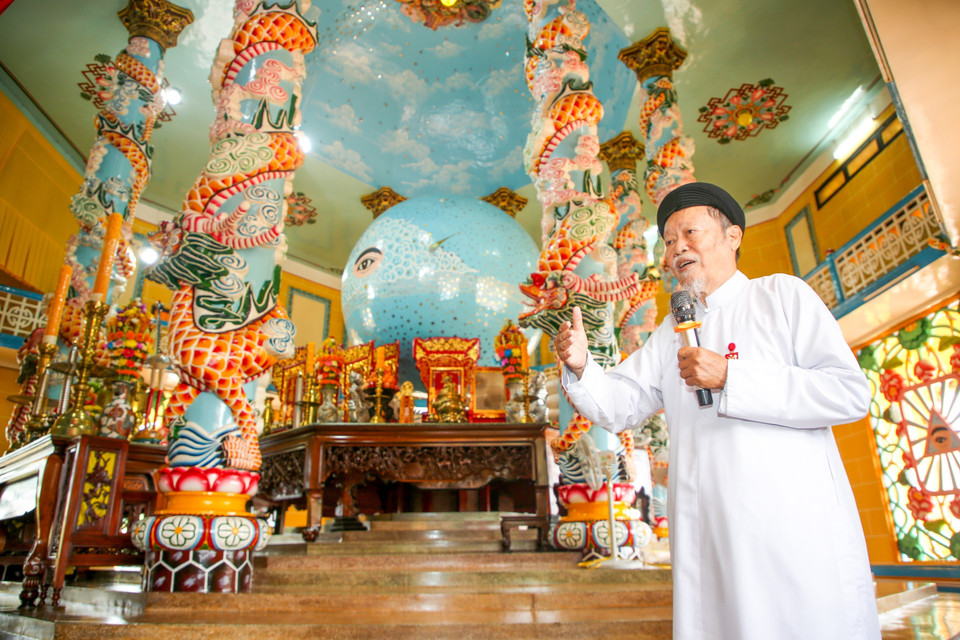 cao dai temple